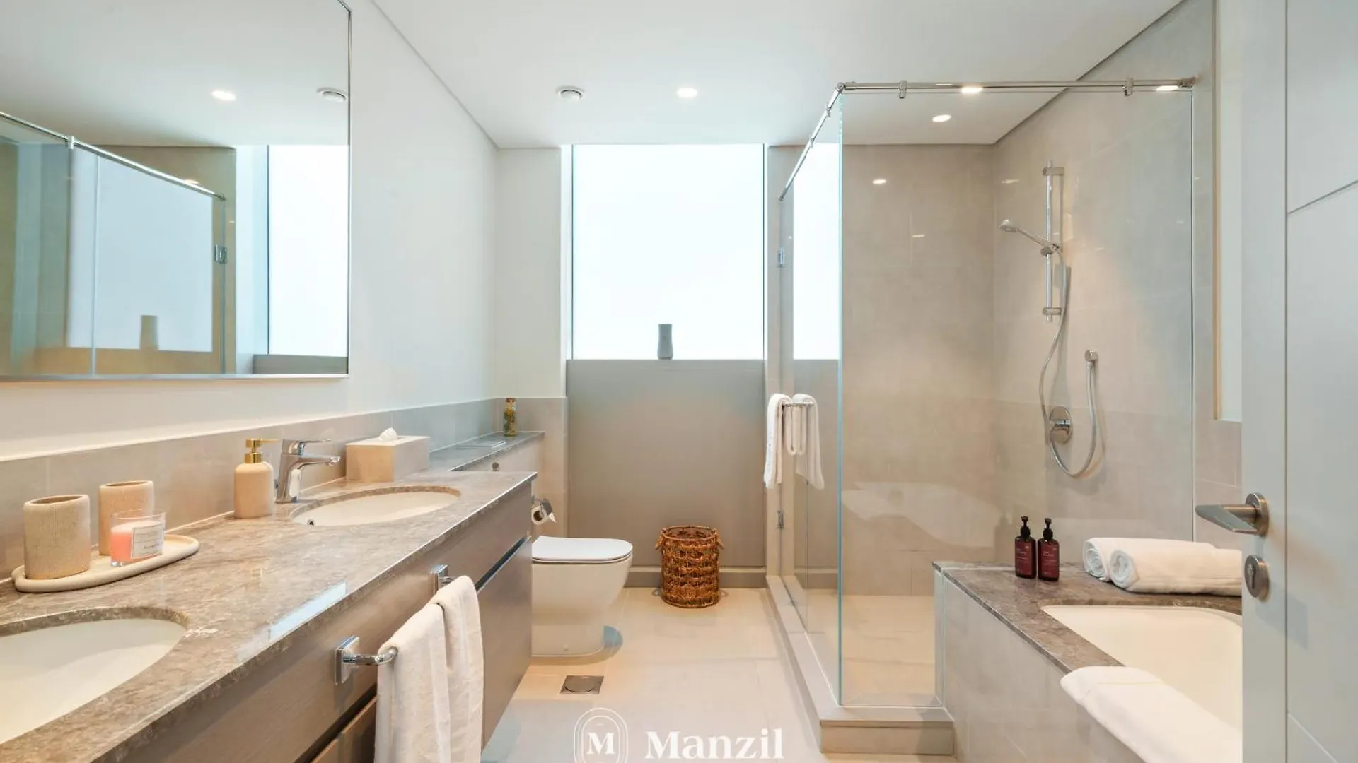 Apartment Manzil - 3Br Plus Maids Room In Downtown With Burj Khalifa View Dubai